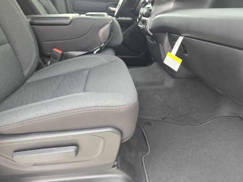 New 2026 RAM 1500 Tradesman w/ Off Road Group AWD/4WD image 12