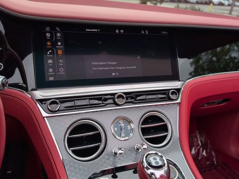 Used 2022 Bentley Continental GT Speed image 20