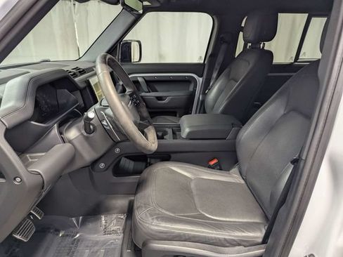 Used 2023 Land Rover Defender 110 V8 AWD/4WD image 10
