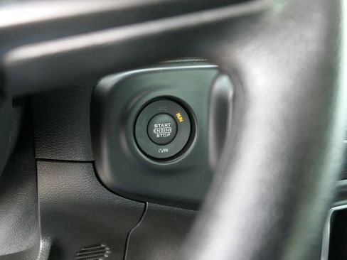 Used 2021 Jeep Wrangler Sport image 15