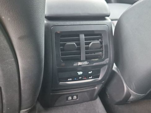 Used 2023 BMW X3 sDrive30i RWD image 22