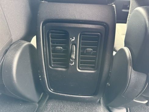 Used 2021 Dodge Durango SXT w/ 3rd Row Seating Group image 17