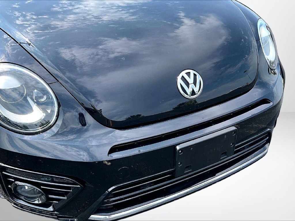 Used 2017 Volkswagen Beetle R-Line SEL FWD image 28