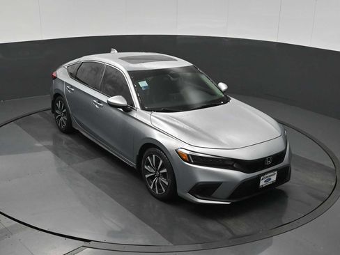 Used 2022 Honda Civic EX-L image 16