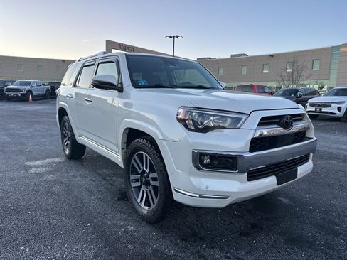 Used 2023 Toyota 4Runner Limited image 1
