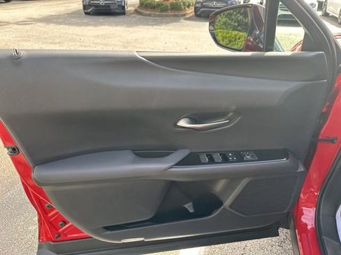 Used 2019 Lexus UX 200 F Sport w/ F Sport Premium Package image 23