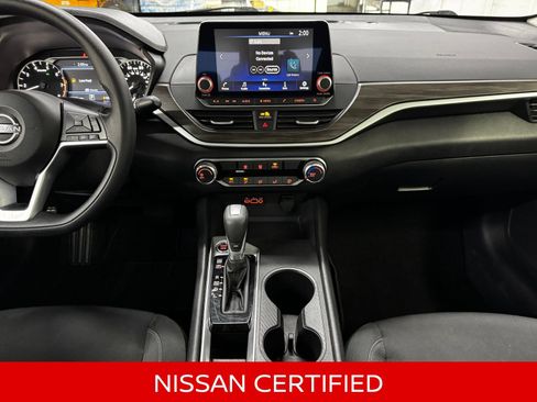 Certified 2025 Nissan Altima 2.5 SV FWD image 19