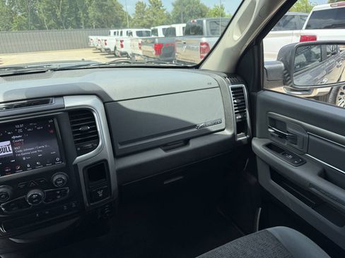 Used 2019 RAM 1500 Big Horn RWD image 20