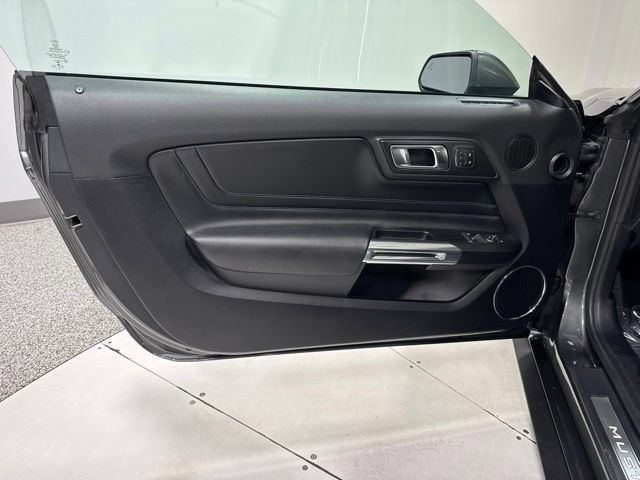 Used 2019 Ford Mustang GT Premium w/ GT Performance Package RWD image 10
