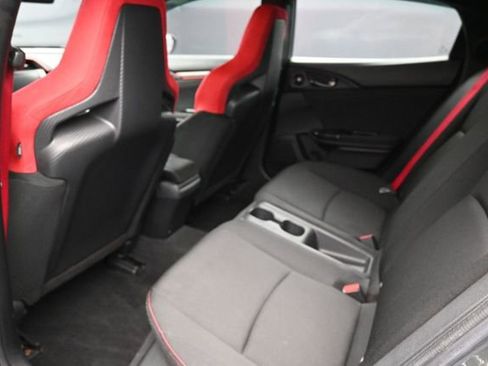 Used 2018 Honda Civic Type R image 17