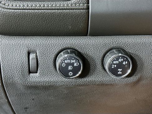 Used 2016 GMC Canyon SLT w/ Driver Alert Package image 16