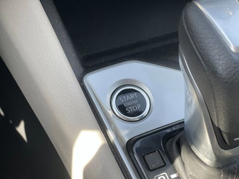 Used 2025 Nissan Altima 2.5 SV image 23