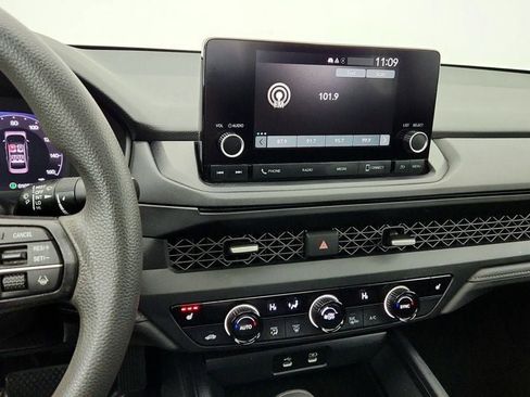Used 2024 Honda Accord EX image 18