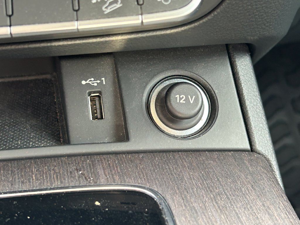 Used 2021 Audi Q5 2.0T Premium AWD/4WD image 30
