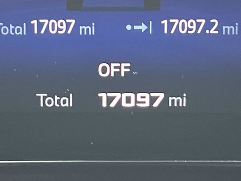 Used 2025 BMW X3 M50 w/ Premium Package image 21