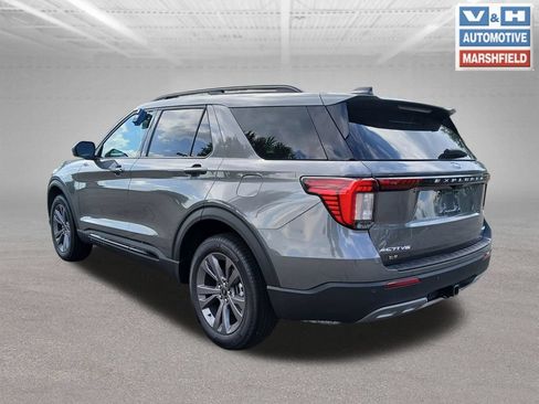 New 2026 Ford Explorer Active w/ Active Comfort Package AWD/4WD image 5