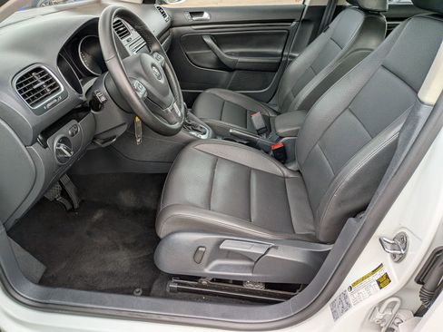 Used 2014 Volkswagen Jetta SE image 11