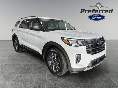 Used 2026 Ford Explorer Active w/ Active Comfort Package