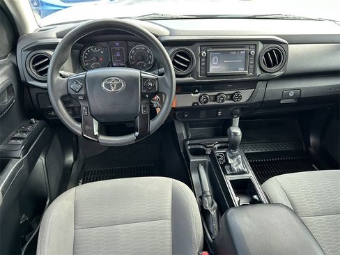 Used 2019 Toyota Tacoma SR w/ SR Convenience Package image 14