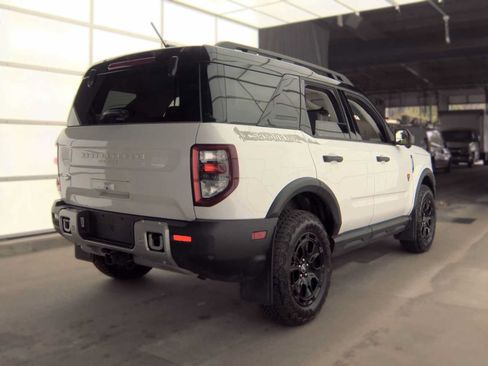 Used 2025 Ford Bronco Sport Badlands w/ Sasquatch Badlands Package AWD/4WD image 5