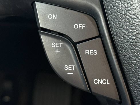 Used 2018 Ford Fusion S FWD image 29
