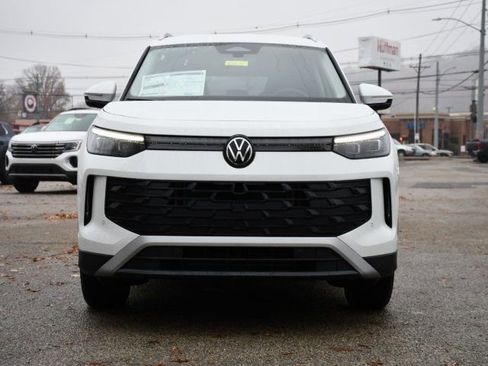 New 2026 Volkswagen Tiguan S FWD image 2