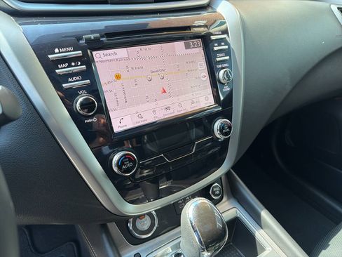 Used 2023 Nissan Murano SL AWD/4WD image 17