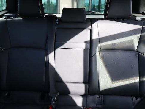 Used 2025 Toyota Crown Signia image 18