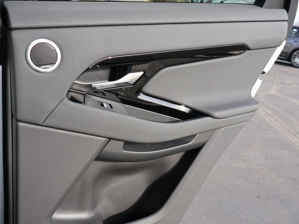 New 2026 Land Rover Range Rover Evoque S AWD/4WD image 15