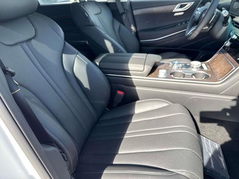 New 2026 Genesis GV80 2.5T Select image 13