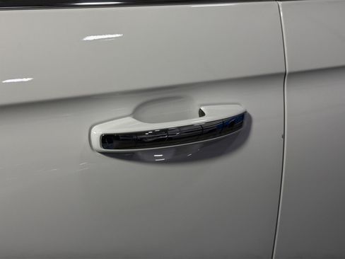 Used 2023 Ford Expedition Max Limited AWD/4WD image 16