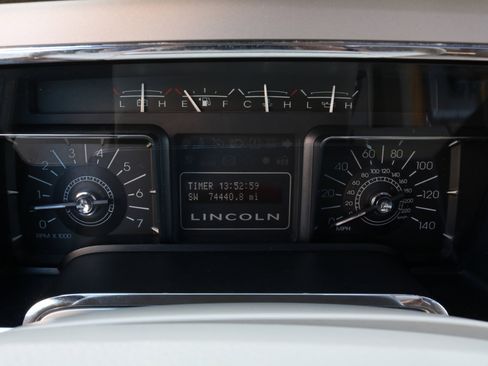 Used 2008 Lincoln Navigator 4WD image 21