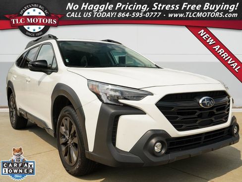Used 2025 Subaru Outback Onyx Edition AWD/4WD image 1