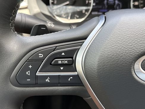 Used 2025 INFINITI QX50 Luxe AWD/4WD image 21