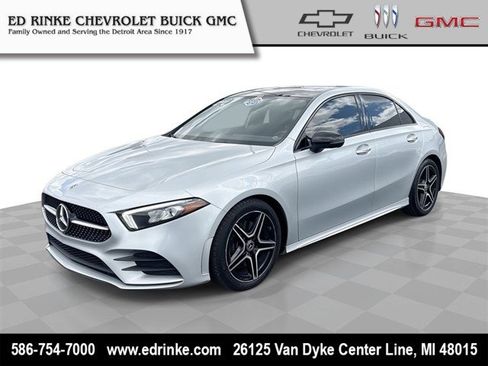 Used 2020 Mercedes-Benz A 220 4MATIC image 1