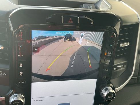 Used 2022 RAM 1500 Big Horn image 21