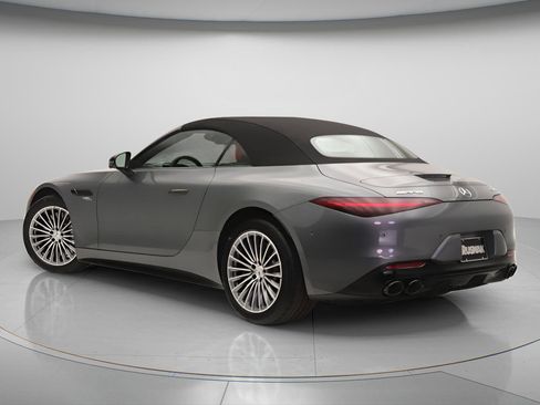 New 2026 Mercedes-Benz SL 43 AMG image 2