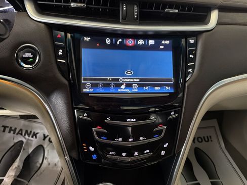 Used 2017 Cadillac XTS Luxury FWD image 23