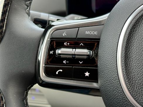 Certified 2025 Kia Sorento SX Prestige image 27