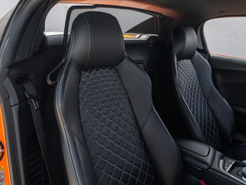 Used 2018 Audi R8 V10 plus image 24