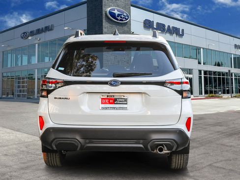 New 2025 Subaru Forester Limited image 5