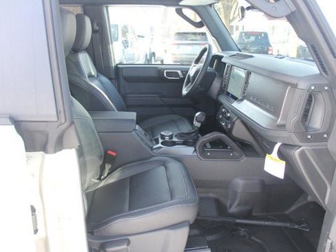 New 2026 Ford Bronco Badlands AWD/4WD image 22