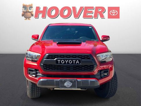 Used 2017 Toyota Tacoma TRD Pro AWD/4WD image 8