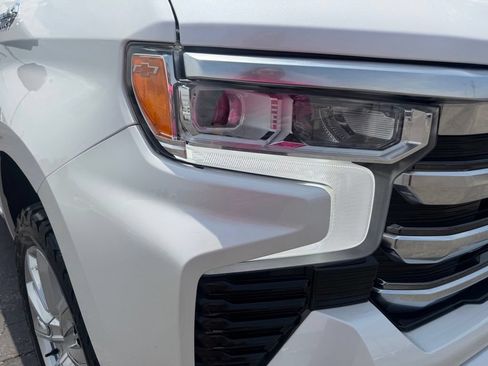 Used 2024 Chevrolet Silverado 1500 High Country AWD/4WD image 6