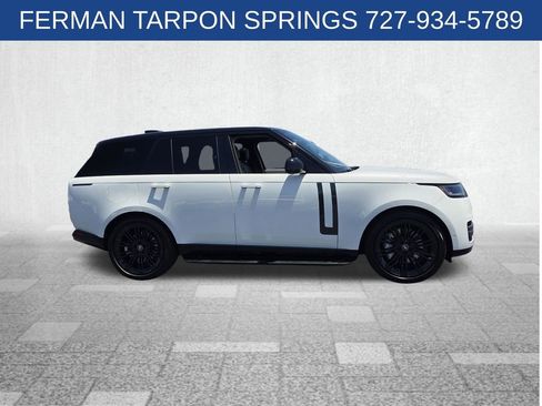 Used 2024 Land Rover Range Rover SE AWD/4WD image 9