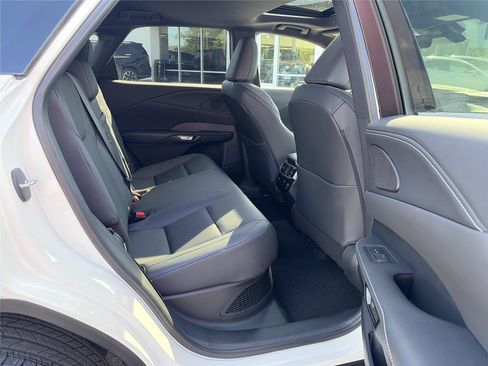 Used 2025 Lexus RX 350h AWD/4WD image 7