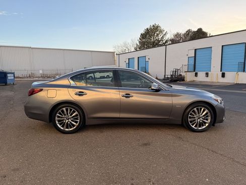 Used 2018 INFINITI Q50 Luxe w/ Essential Package (3.0T Luxe) image 8