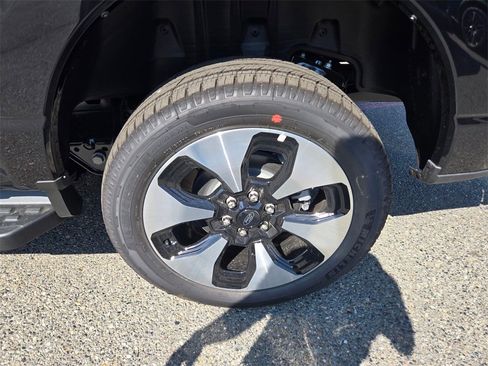 New 2025 Ford F150 Lightning Platinum image 9