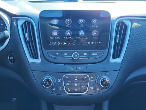 Used 2023 Chevrolet Malibu LT image 24
