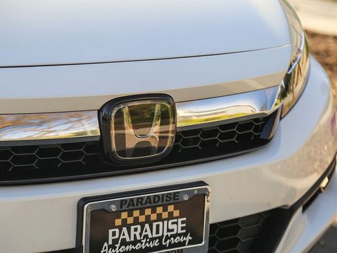 Used 2019 Honda Clarity Touring image 11